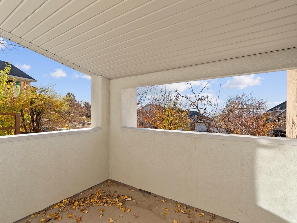 90 SCENIC HILLS CIR North Salt Lake, UT 84054