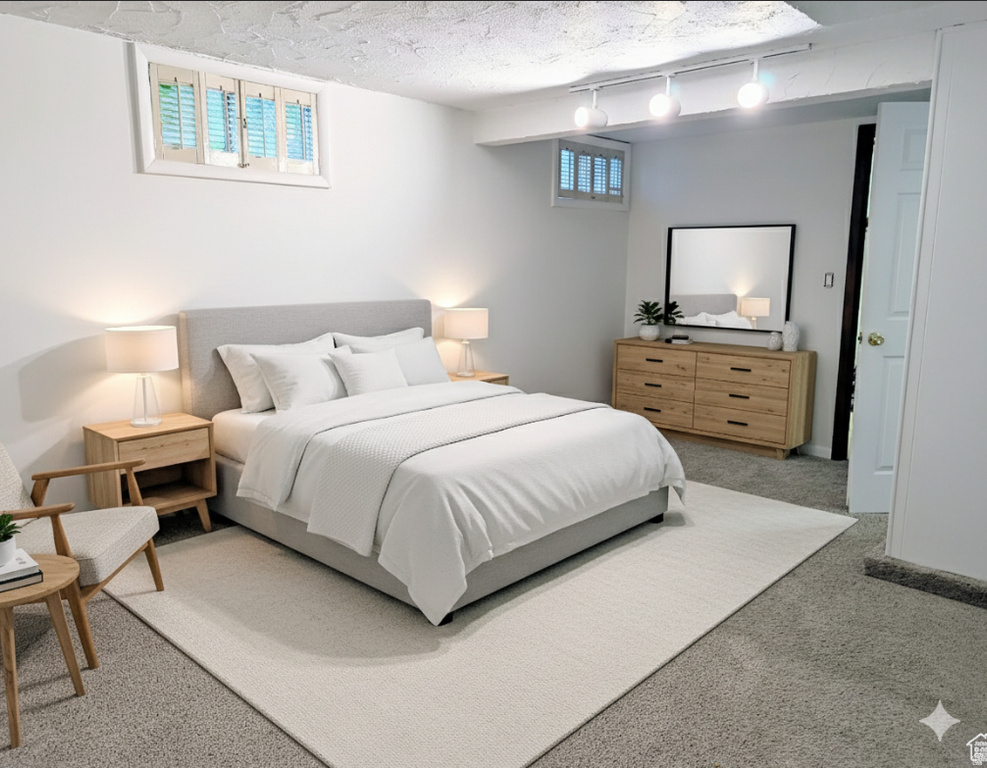 1865 E HILLCREST AVE Salt Lake City, UT 84106