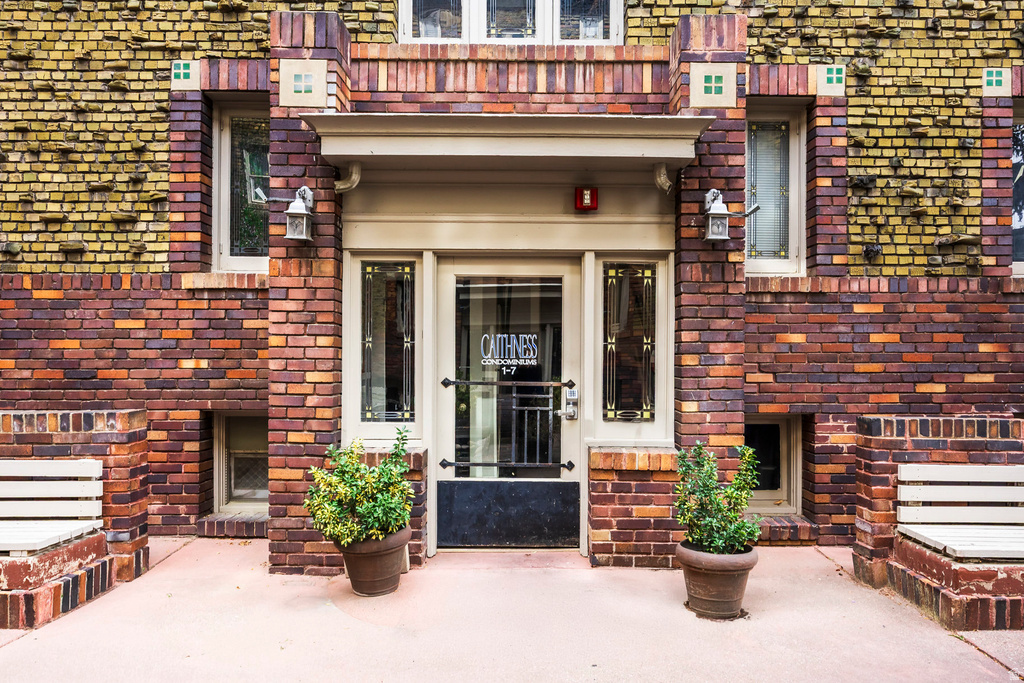 86 N B ST #5 Salt Lake City, UT 84103