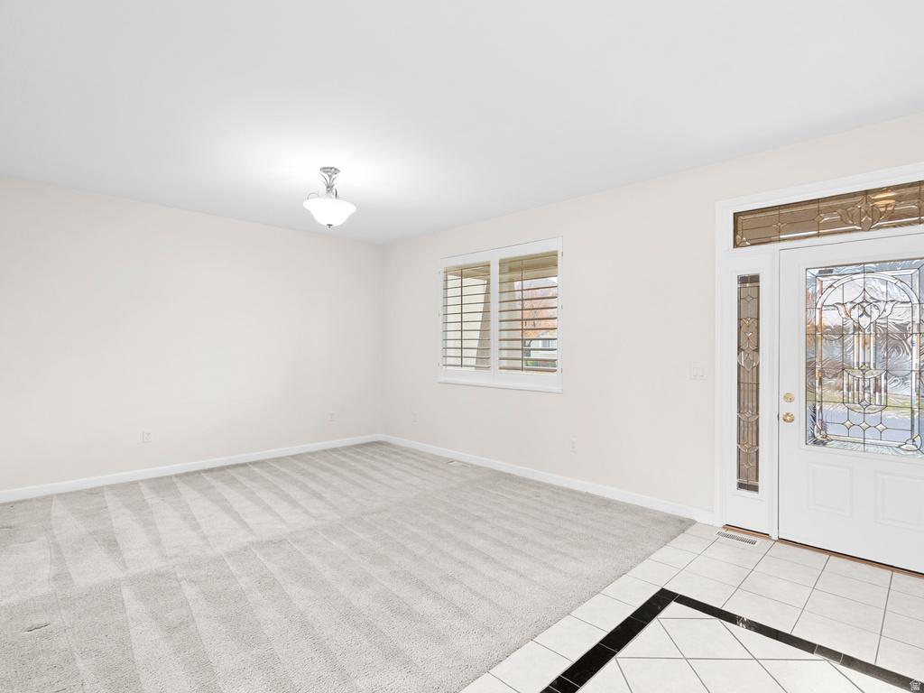 9909 S REUNION WAY South Jordan, UT 84095