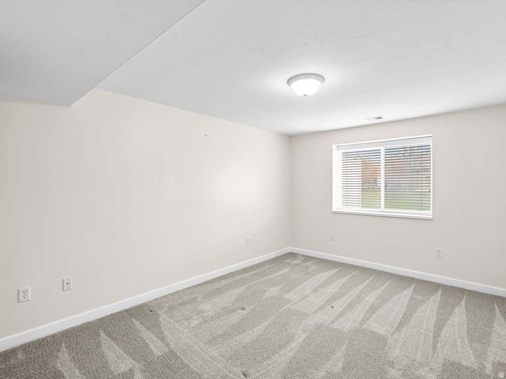 9909 S REUNION WAY South Jordan, UT 84095