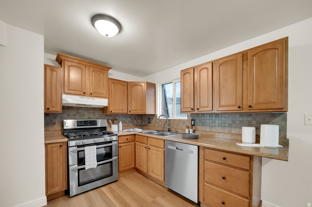 8843 W JULIA LN Magna, UT 84044