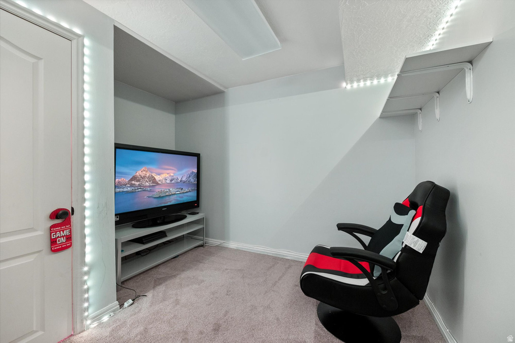 1077 E 8320 S Sandy, UT 84094