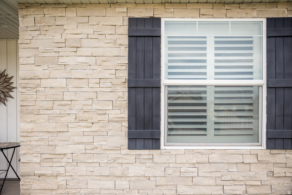 3559 W 700 N Maeser, UT 84078