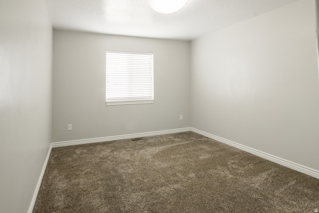 3559 W 700 N Maeser, UT 84078