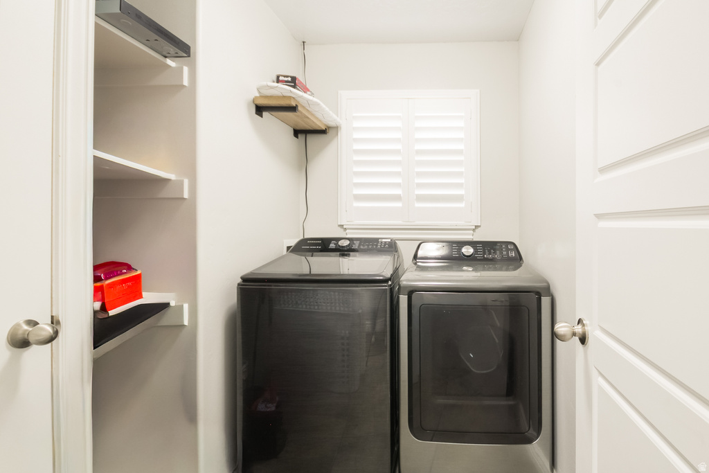 3559 W 700 N Maeser, UT 84078