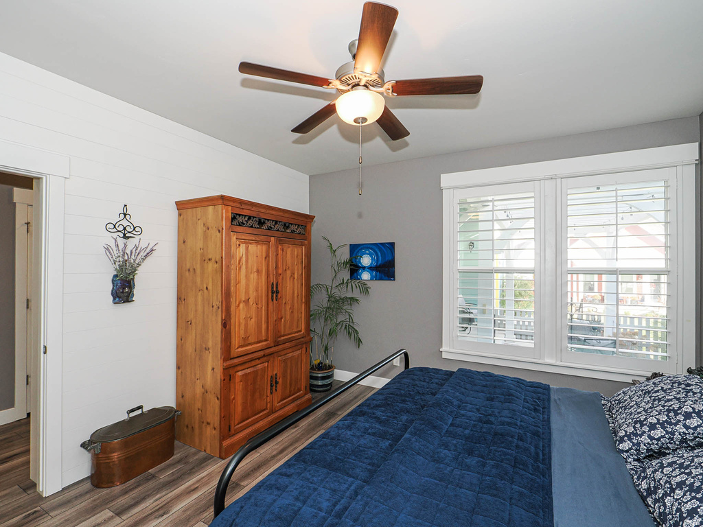 10762 S BEACH COMBER WAY South Jordan, UT 84009