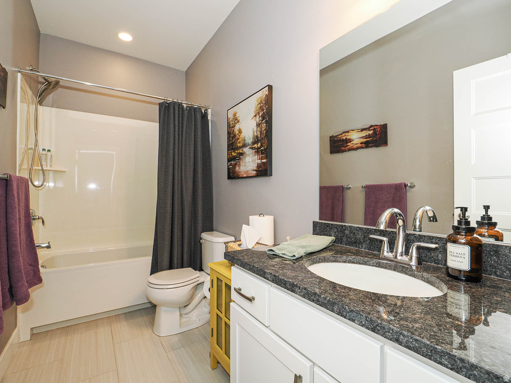 10762 S BEACH COMBER WAY South Jordan, UT 84009