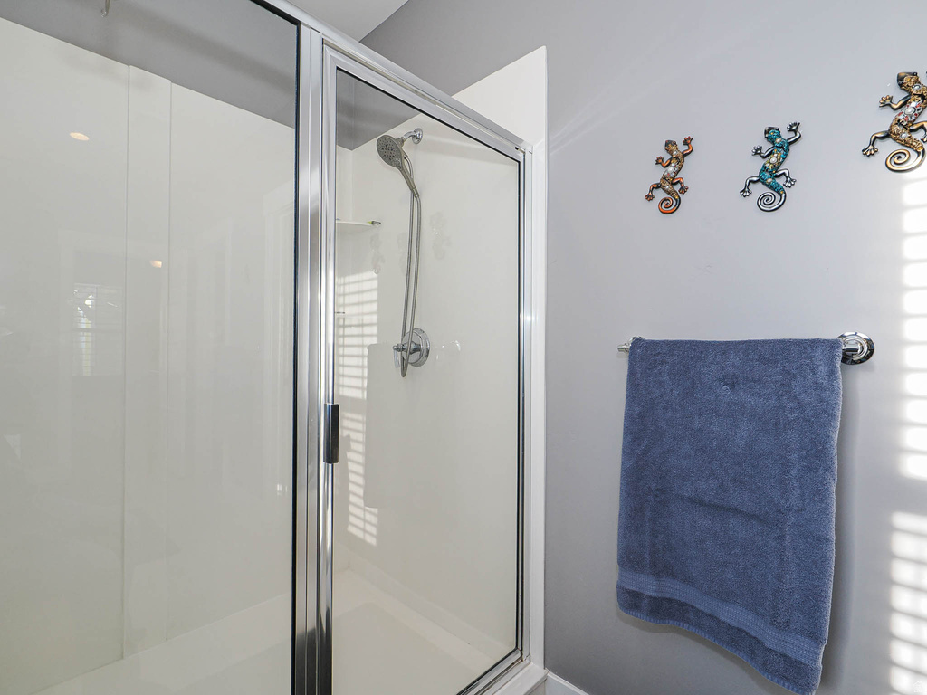 10762 S BEACH COMBER WAY South Jordan, UT 84009