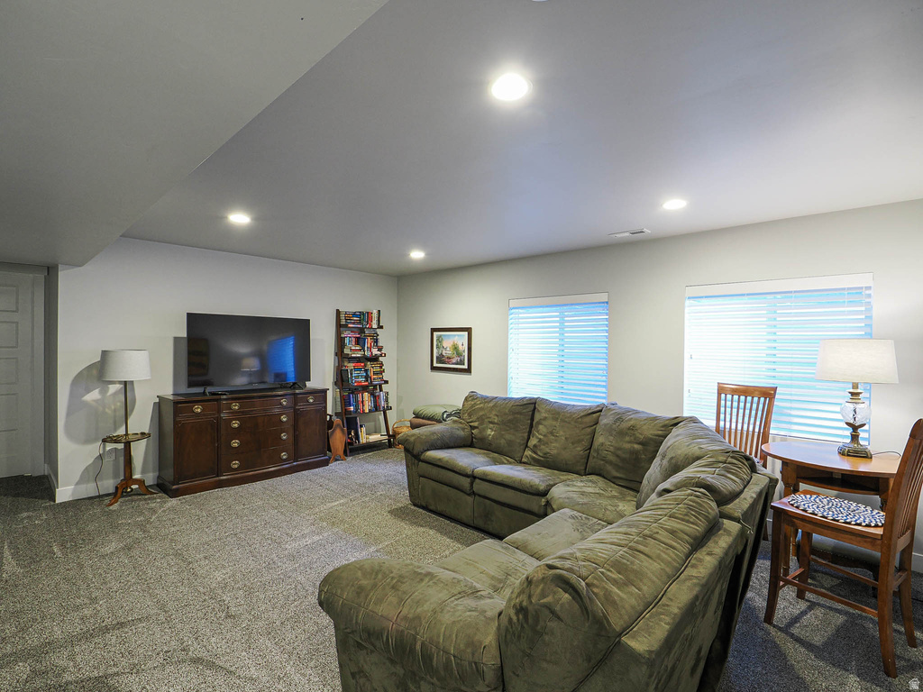 10762 S BEACH COMBER WAY South Jordan, UT 84009