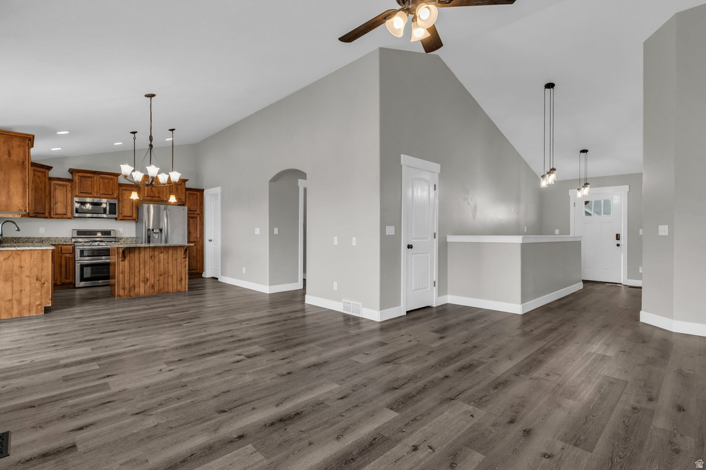 9707 N GRENADA LN Eagle Mountain, UT 84005