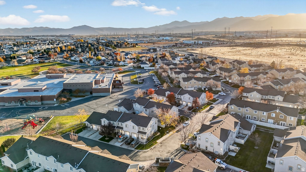 8793 S BIG BAR CT West Jordan, UT 84081