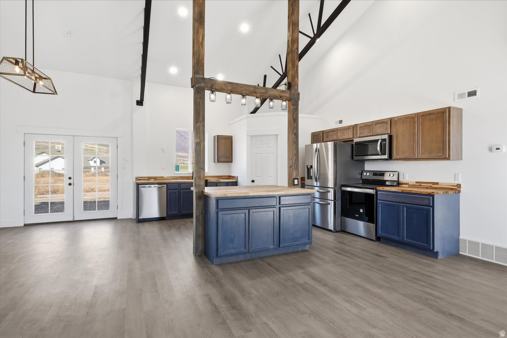 235 W 600 N Clifton, ID 83228