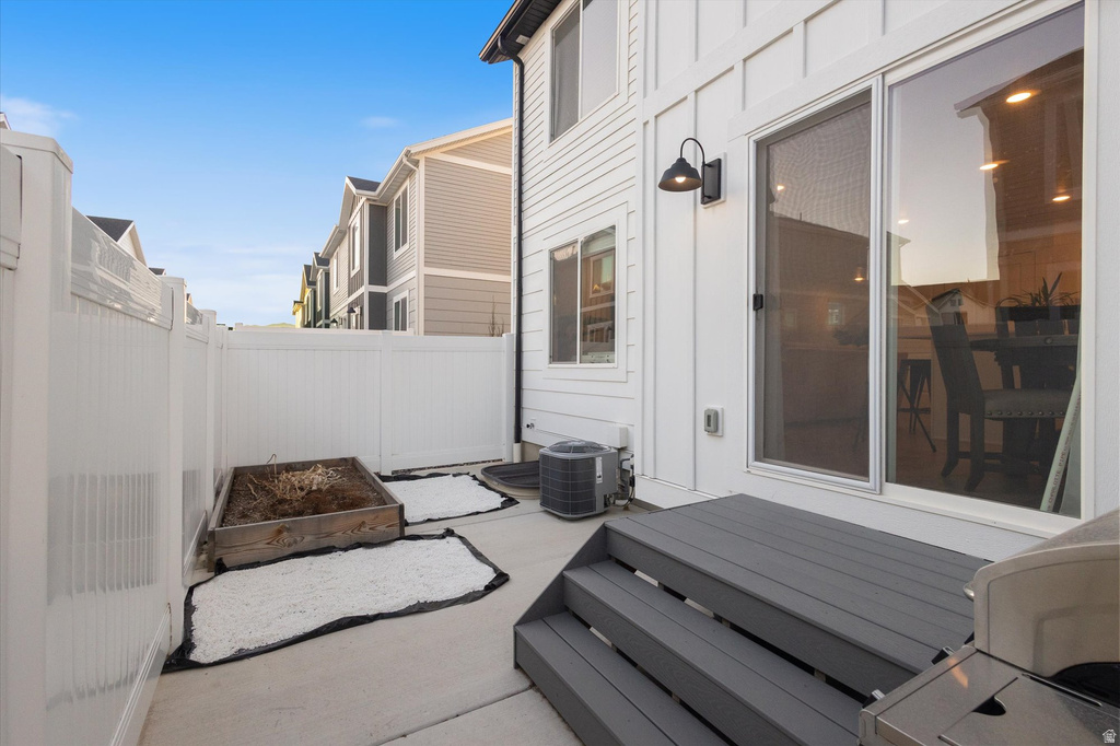 1786 E EAGLE LN Eagle Mountain, UT 84005