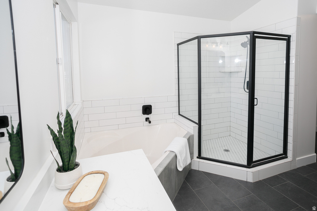 5830 W HILL STONE DR South Jordan, UT 84095