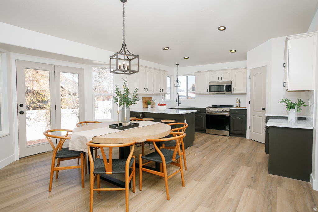 5830 W HILL STONE DR South Jordan, UT 84095