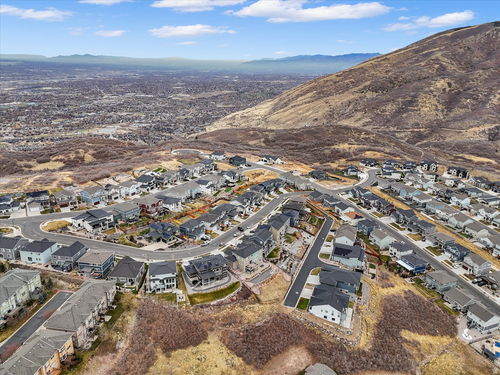 14726 S SNOW BLOSSOM WAY Draper, UT 84020