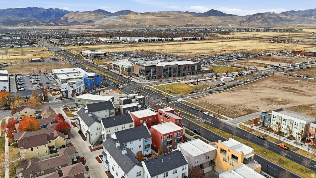 5033 W DAYBREAK PKWY South Jordan, UT 84009