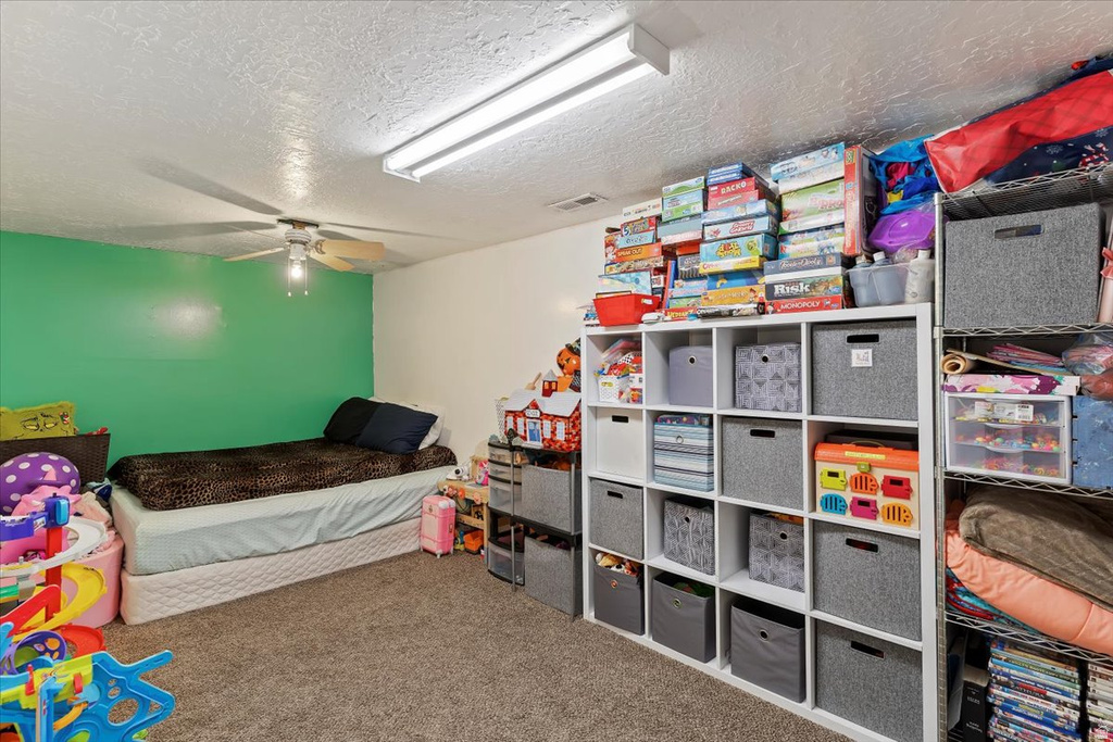 4875 S 2675 W Roy, UT 84067