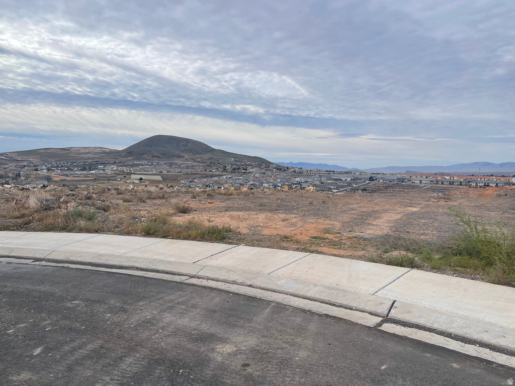 1575 W 540 N Hurricane, UT 84737