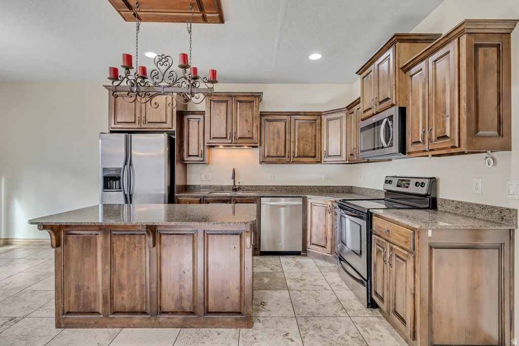 866 S PHEASANT RUN DR Orem, UT 84058