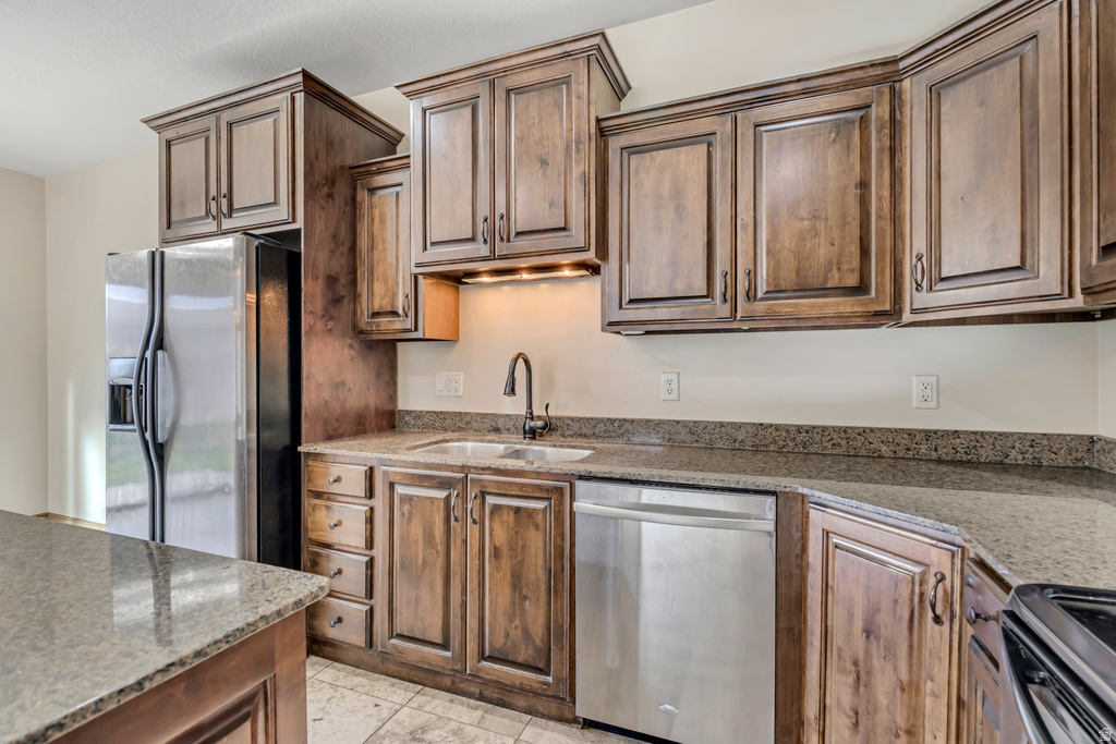 866 S PHEASANT RUN DR Orem, UT 84058