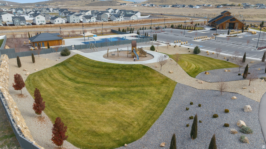 1502 E LOWE PEAK DR Eagle Mountain, UT 84005