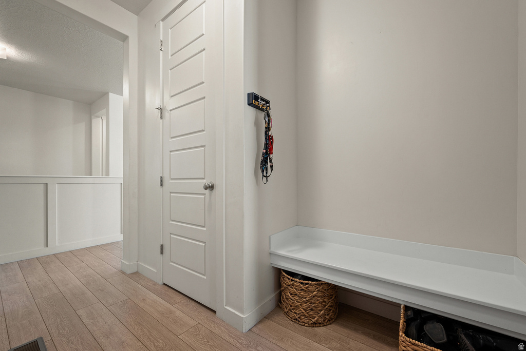 1502 E LOWE PEAK DR Eagle Mountain, UT 84005