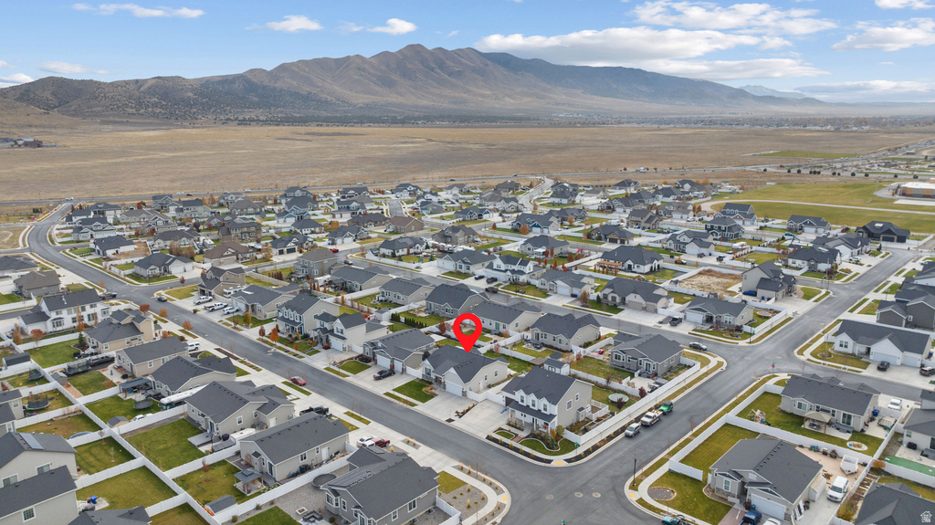 1502 E LOWE PEAK DR Eagle Mountain, UT 84005