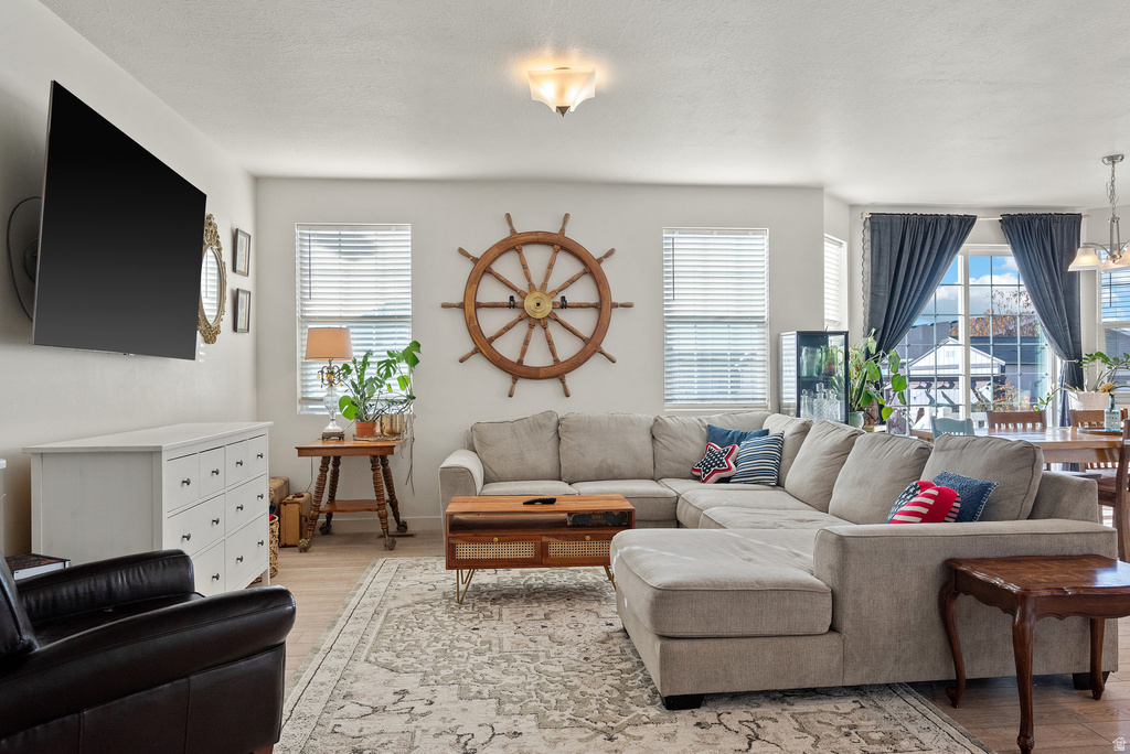 1502 E LOWE PEAK DR Eagle Mountain, UT 84005