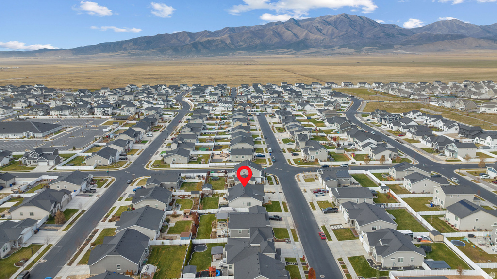 1502 E LOWE PEAK DR Eagle Mountain, UT 84005