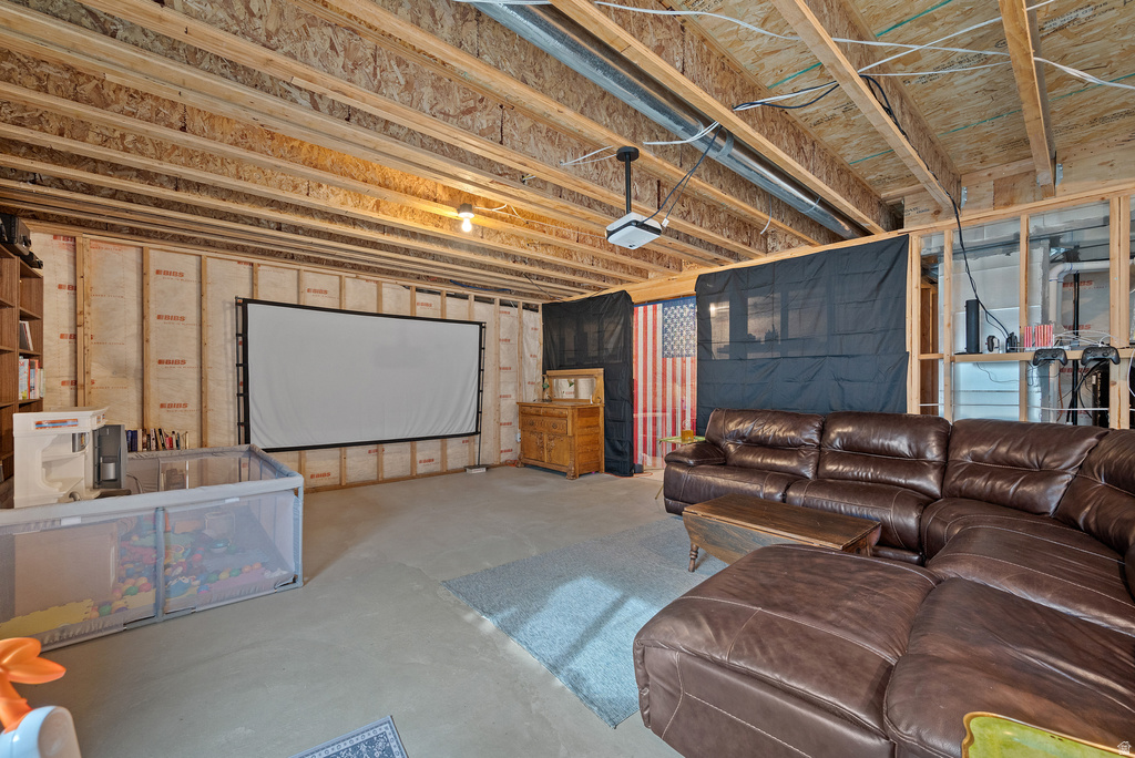 1502 E LOWE PEAK DR Eagle Mountain, UT 84005