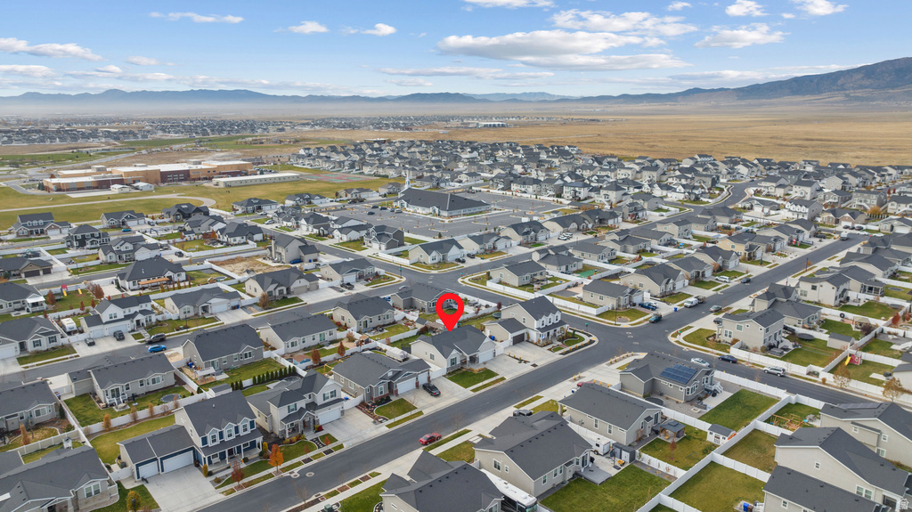 1502 E LOWE PEAK DR Eagle Mountain, UT 84005