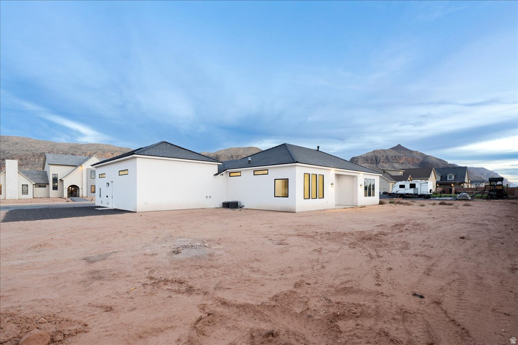 1762 S 920 W Hurricane, UT 84737