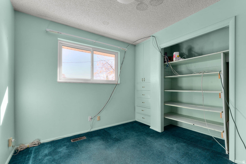 3183 S 4440 W West Valley City, UT 84120