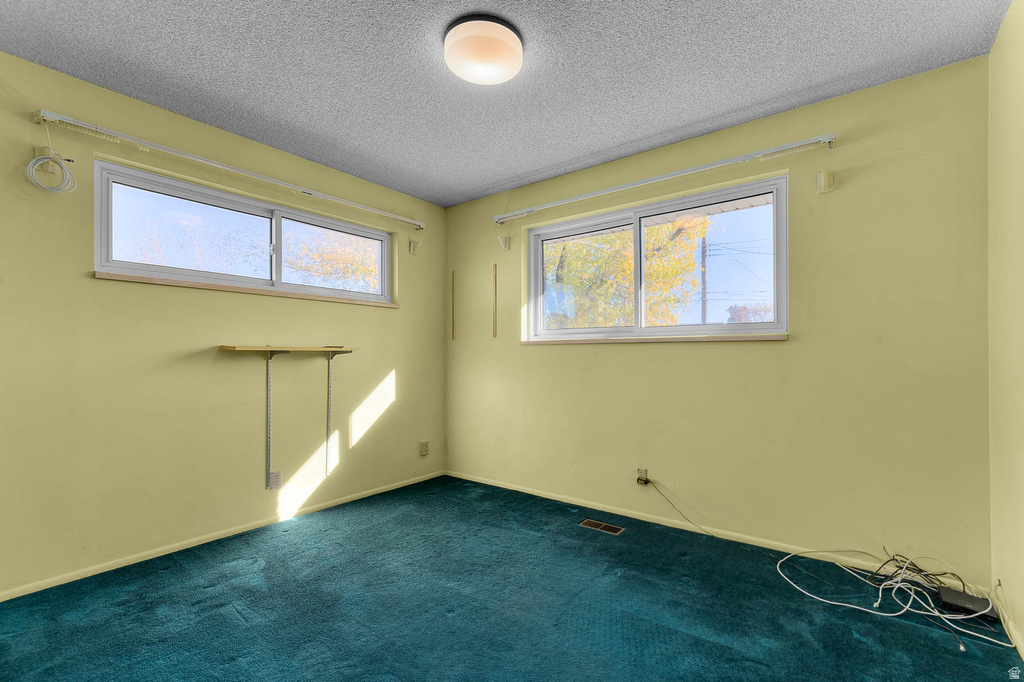 3183 S 4440 W West Valley City, UT 84120