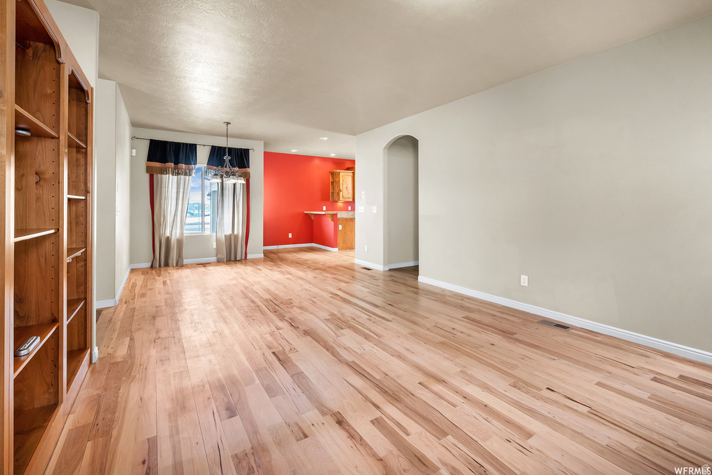 5183 W SWIFT WATER WAY West Jordan, UT 84081