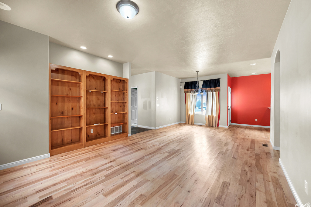 5183 W SWIFT WATER WAY West Jordan, UT 84081