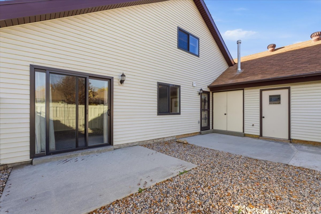 1238 N 450 W Centerville, UT 84014