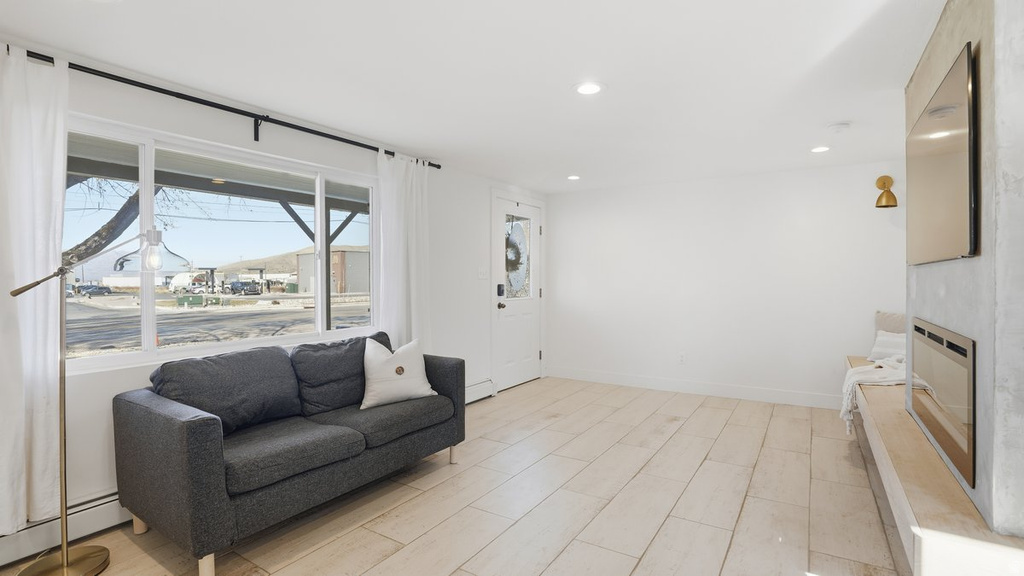 278 E 300 N Morgan, UT 84050