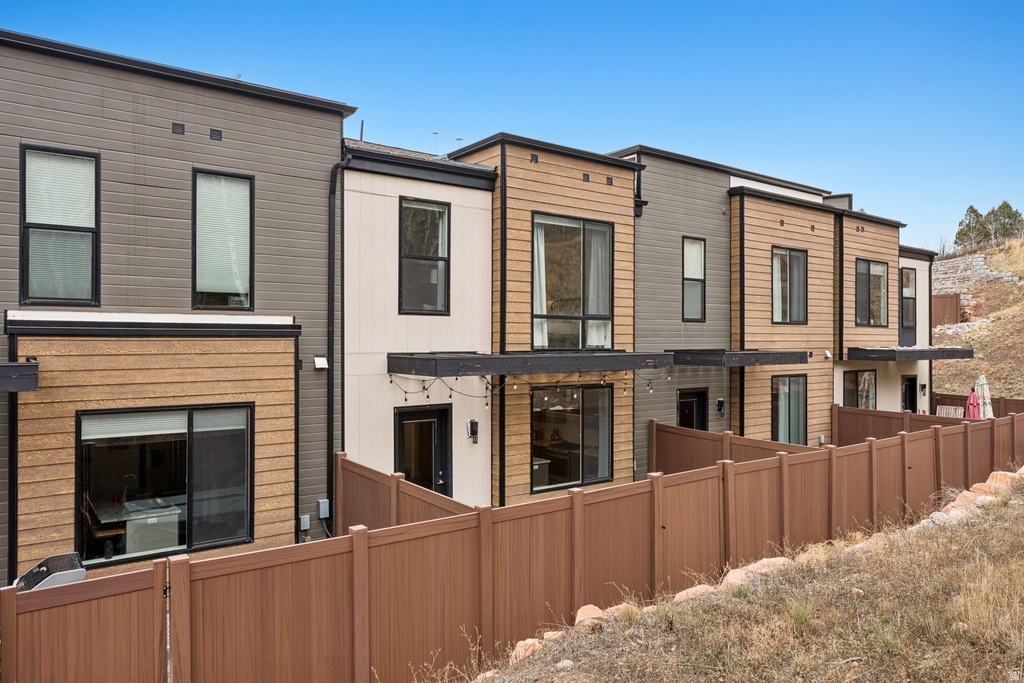 4363 W DISCOVERY WAY #214 Park City, UT 84098