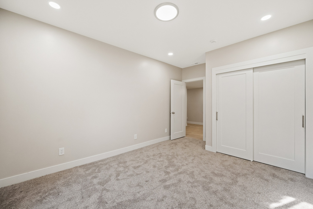 9039 N MOUNT AIREY DR Eagle Mountain, UT 84005