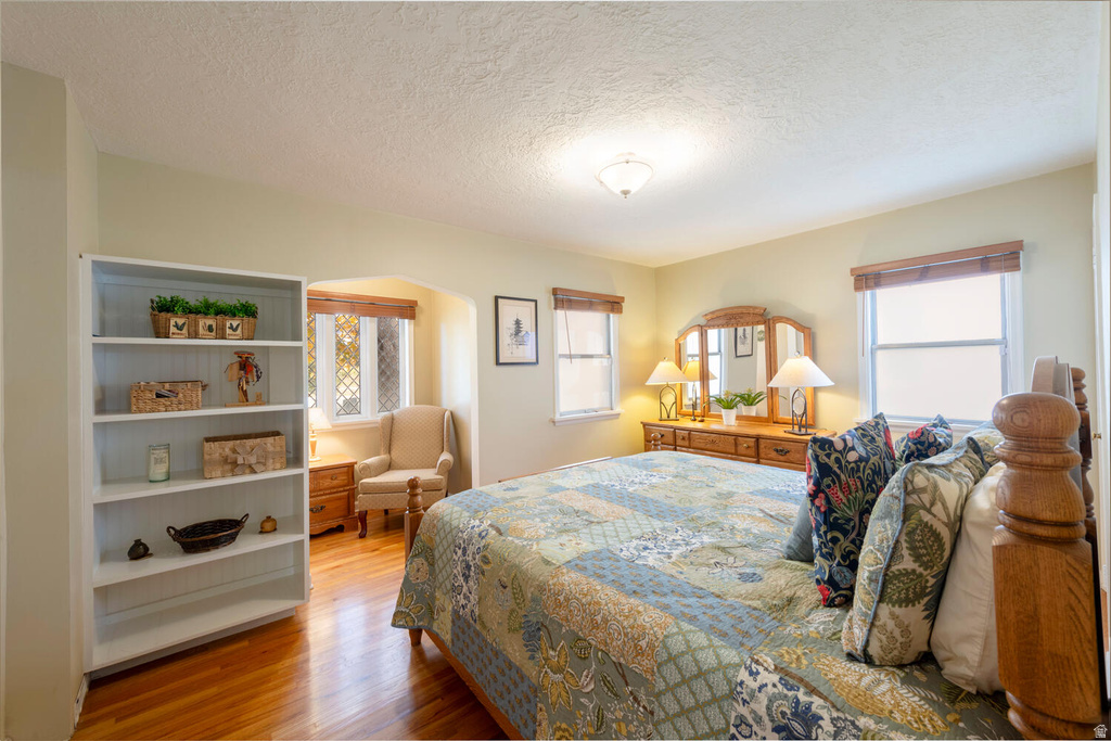 2054 E 900 S Salt Lake City, UT 84108