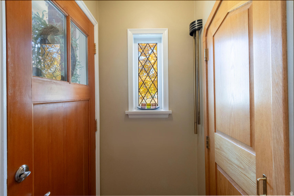 2054 E 900 S Salt Lake City, UT 84108