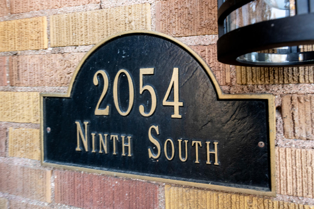 2054 E 900 S Salt Lake City, UT 84108