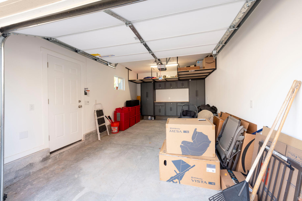 2054 E 900 S Salt Lake City, UT 84108