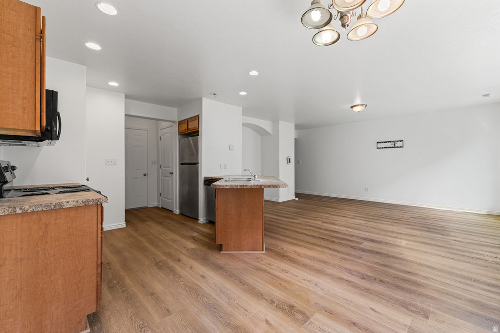 1282 N LILY PAD DR Spanish Fork, UT 84660