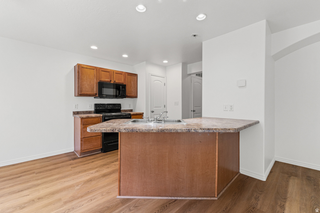 1282 N LILY PAD DR Spanish Fork, UT 84660