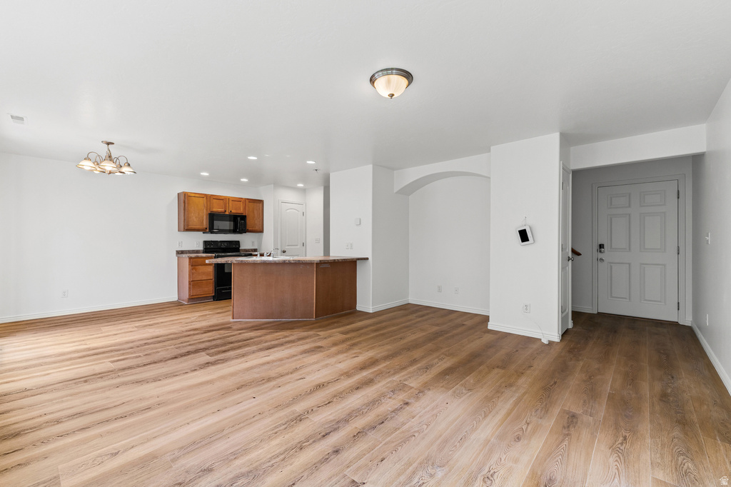 1282 N LILY PAD DR Spanish Fork, UT 84660