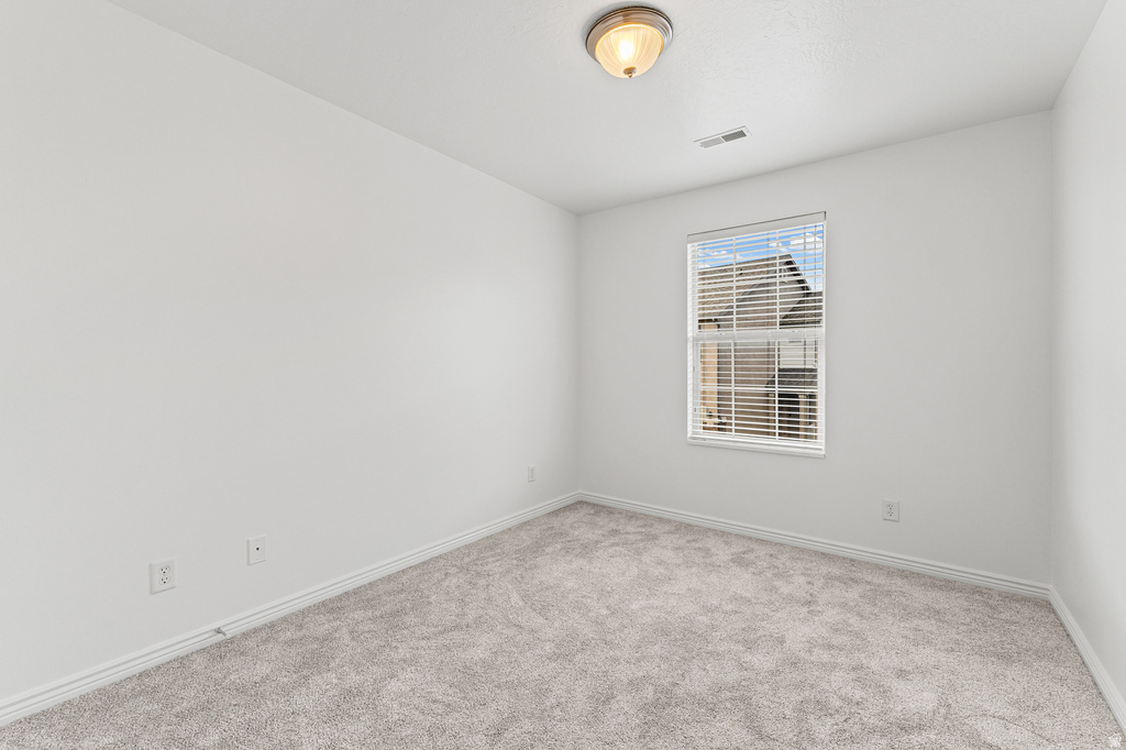 1282 N LILY PAD DR Spanish Fork, UT 84660